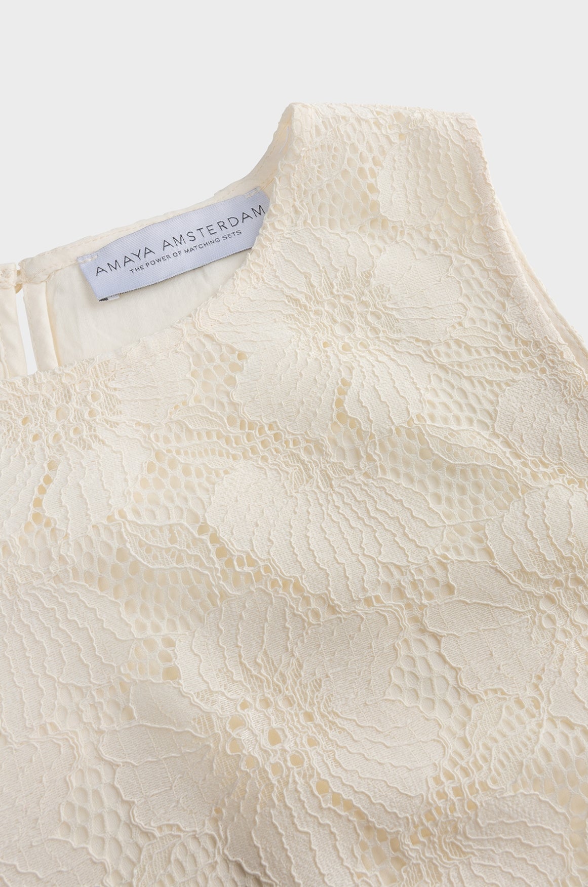 Amaya Amsterdam - Gaia Top - Beige - Marve Amsterdam