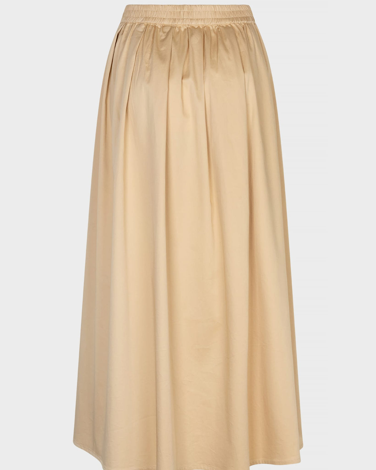 Long, pleated beige skirt with an elastic waistband, shown as product 6F9A0936_2.