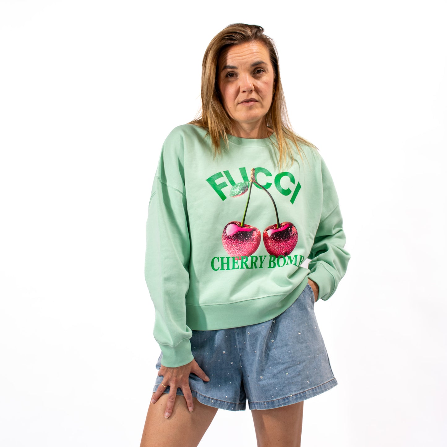 Sweater Fucci Cherry Bomb