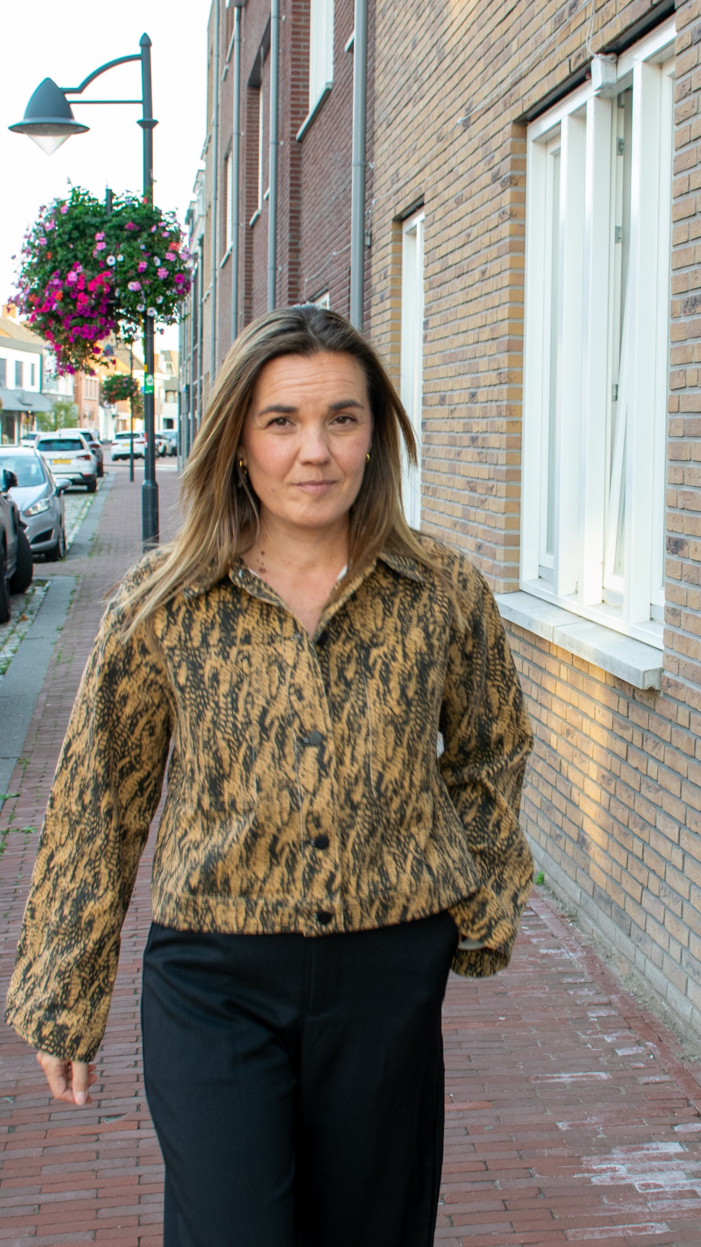 Lofty Manner - Jacket Maria - Feathers print