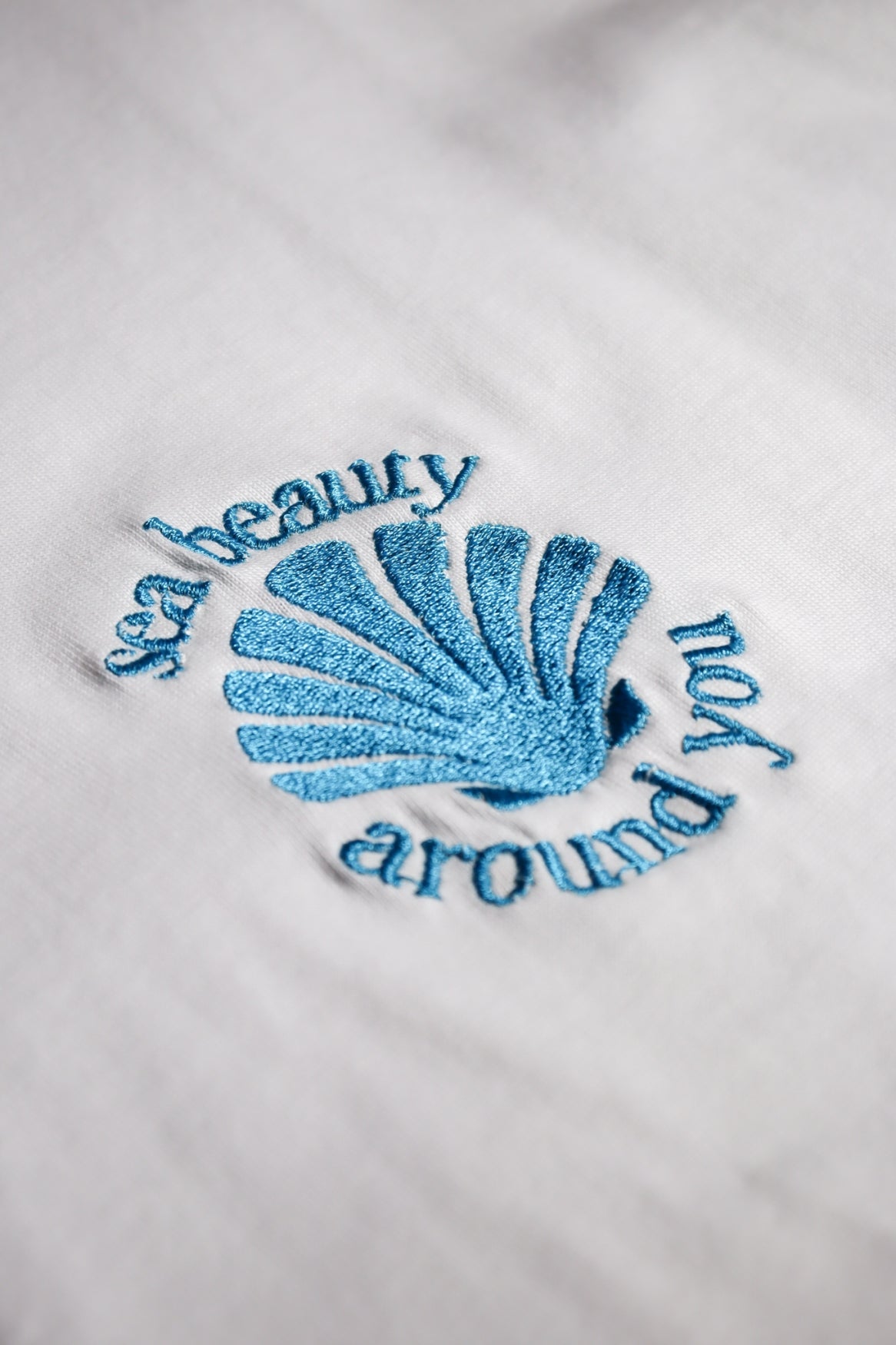 Lofty_Manner_T-shirt_Rosita_Logo