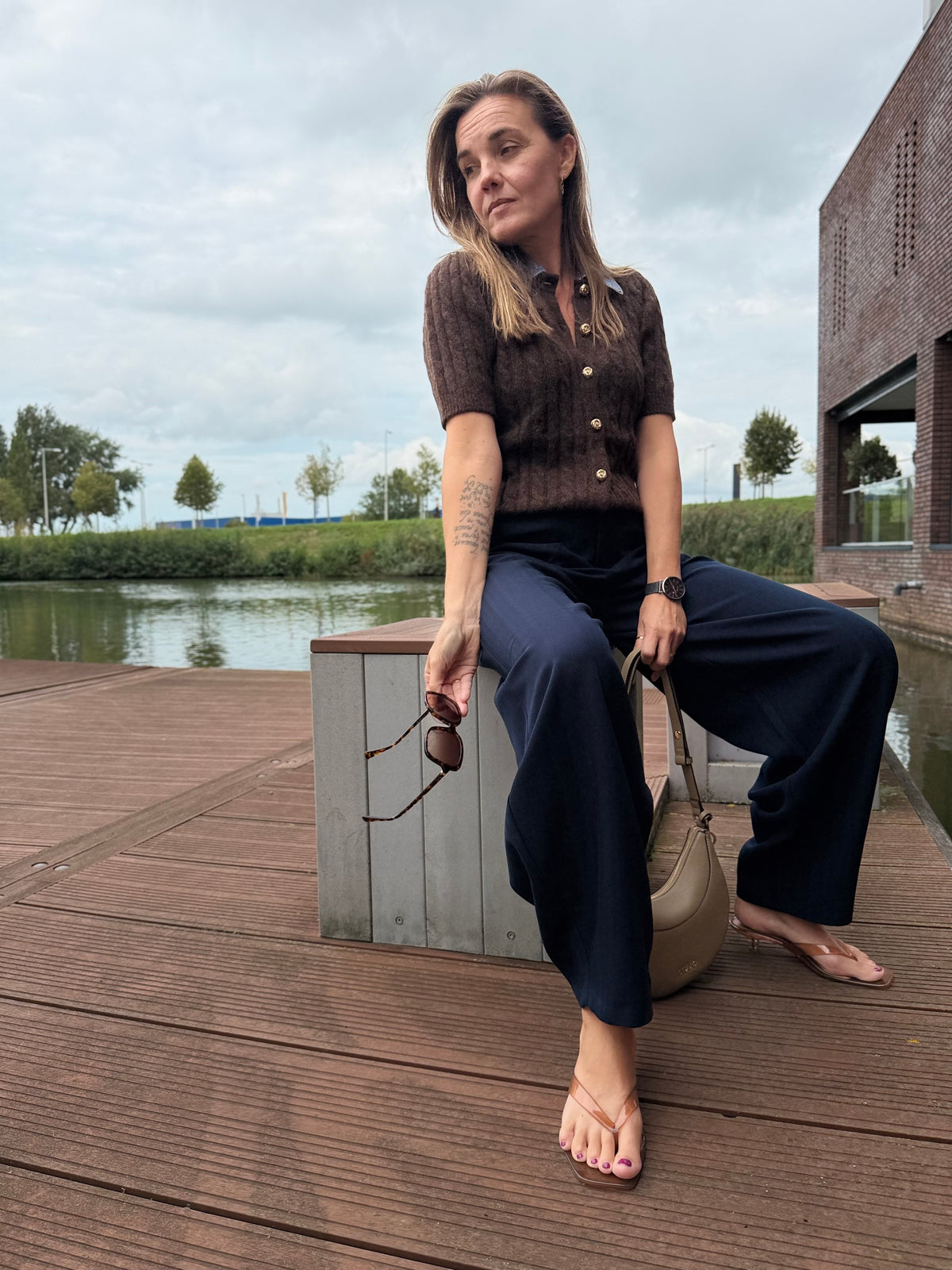 Amaya Amsterdam - Alou Knitwear - Removable Collar - Brown