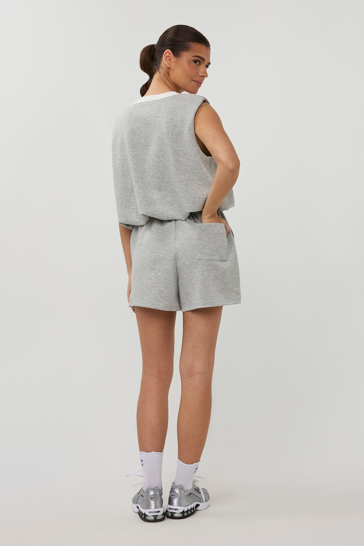 Studio Amaya - Soleil Short - Grey