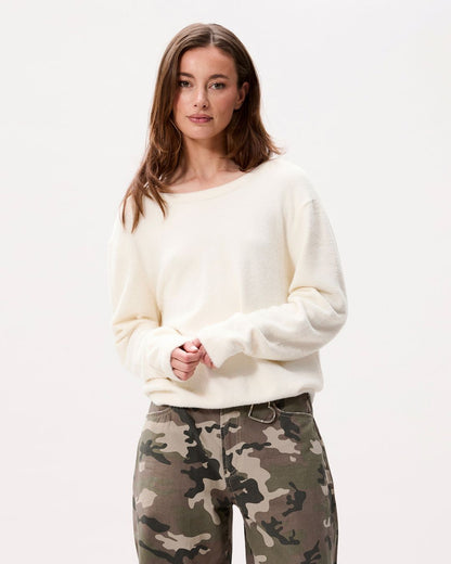 Catwalk - Junkie - Vneck - Soft Knit - Low-cut Neckline - Egret White