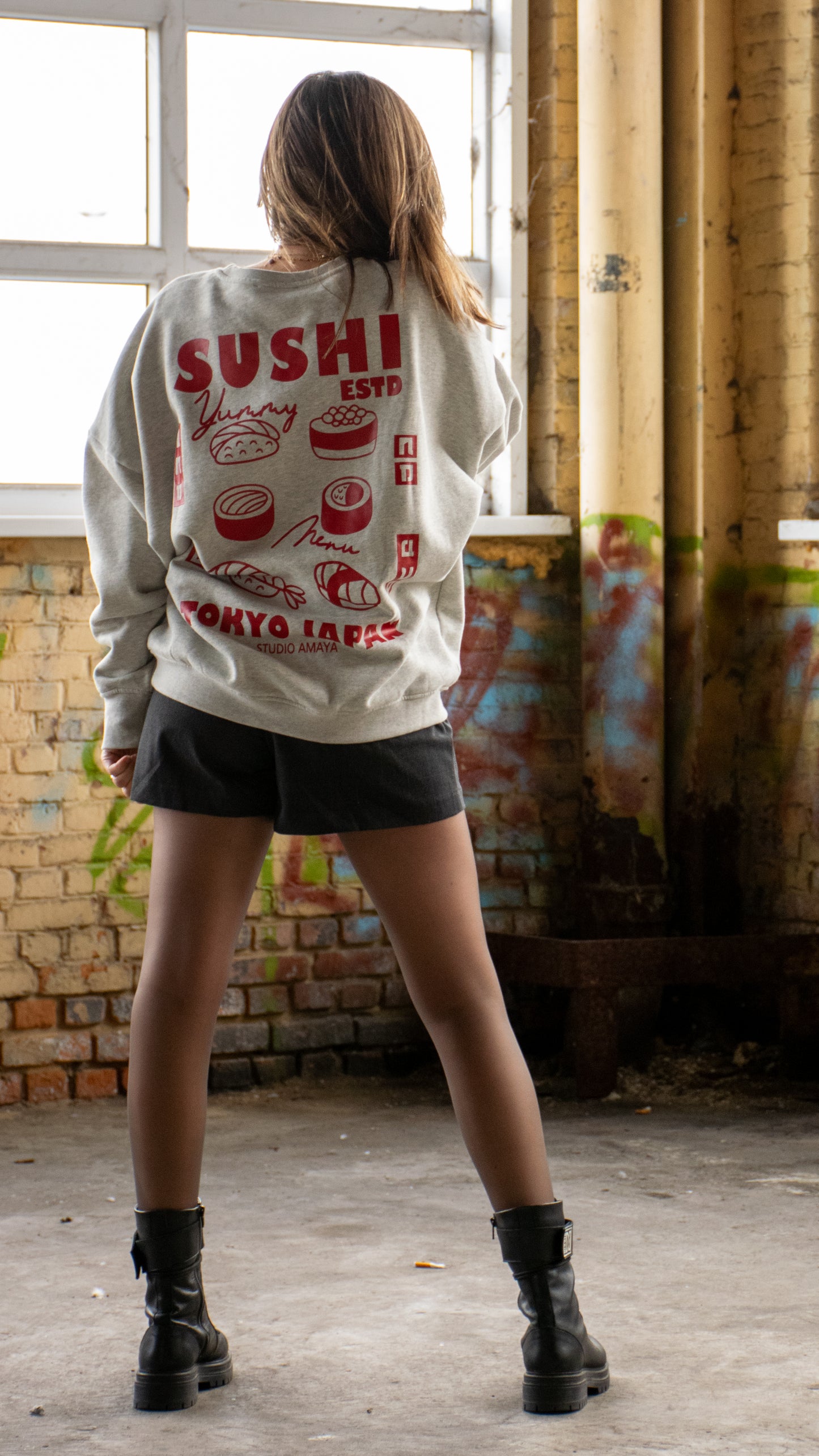 Studio Amaya - Japan - Grey