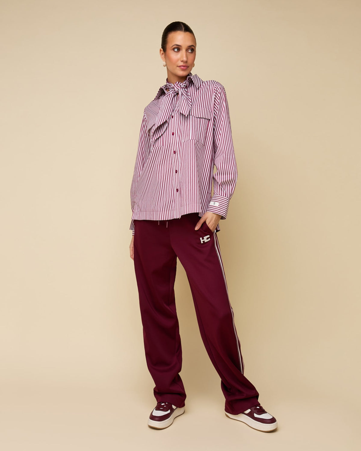 heyb-kylie-blouse-burgundy-white2