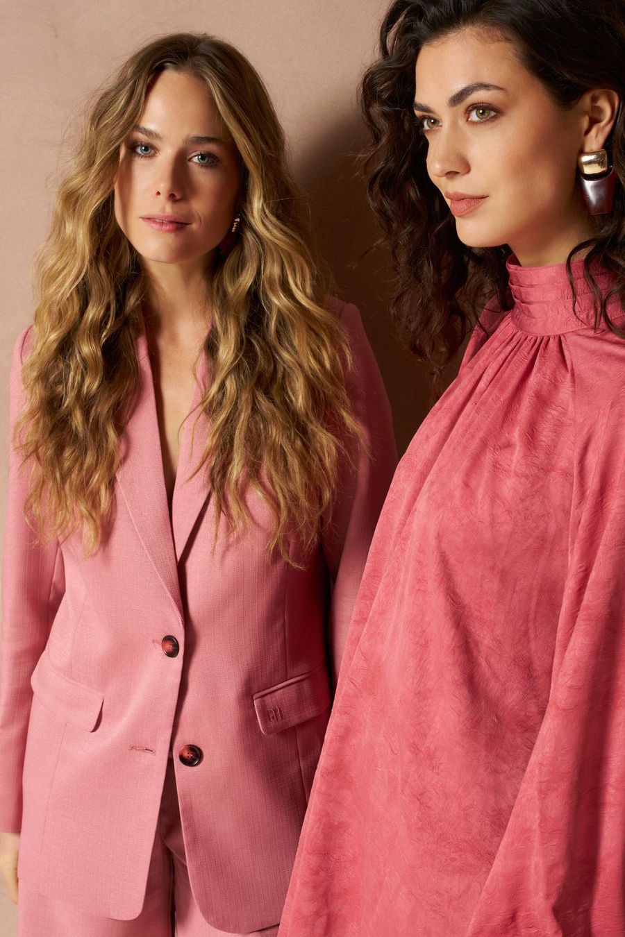 Lofty Manner - Dress Luvi - Coral