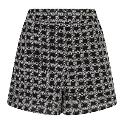 Lofty Manner Short Dewi