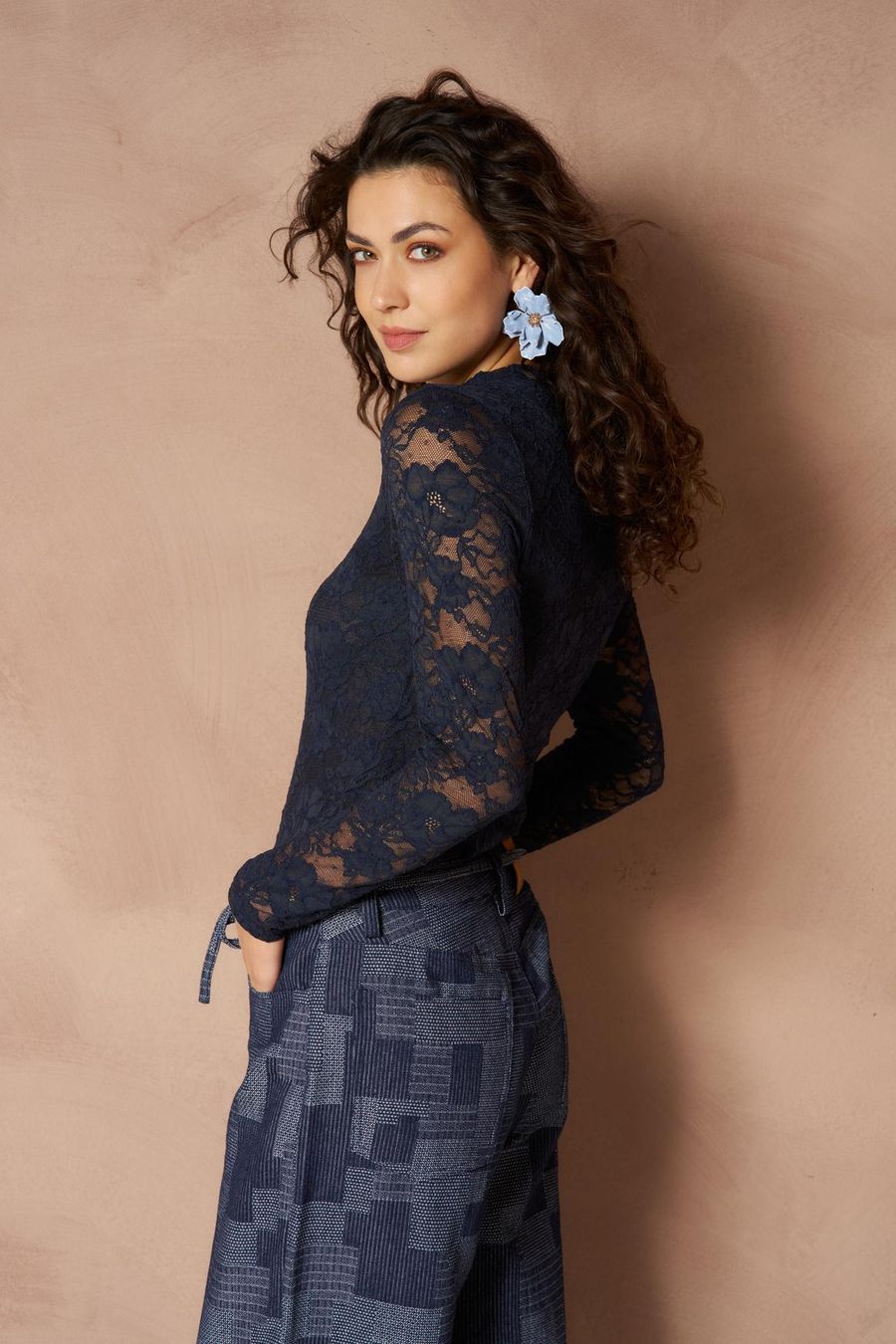 Lofty Manner - Top Irea - Classic Lace - Dark Blue