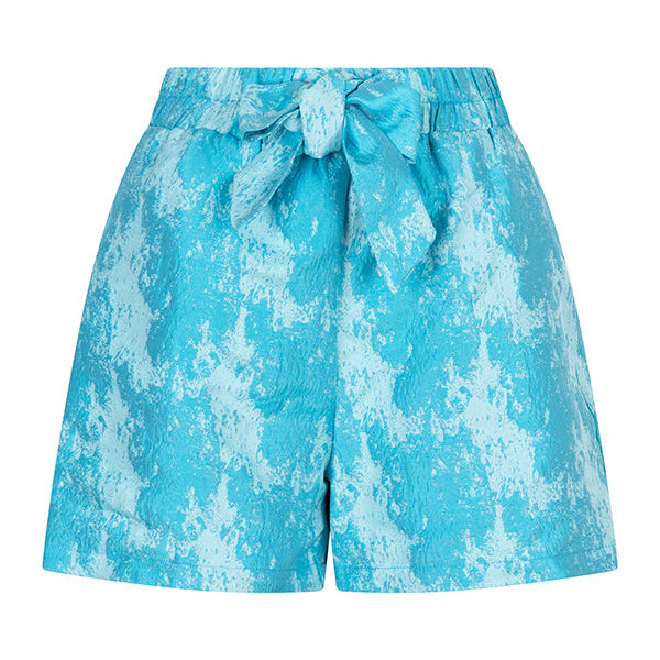 Lofty Manner Short Hanna